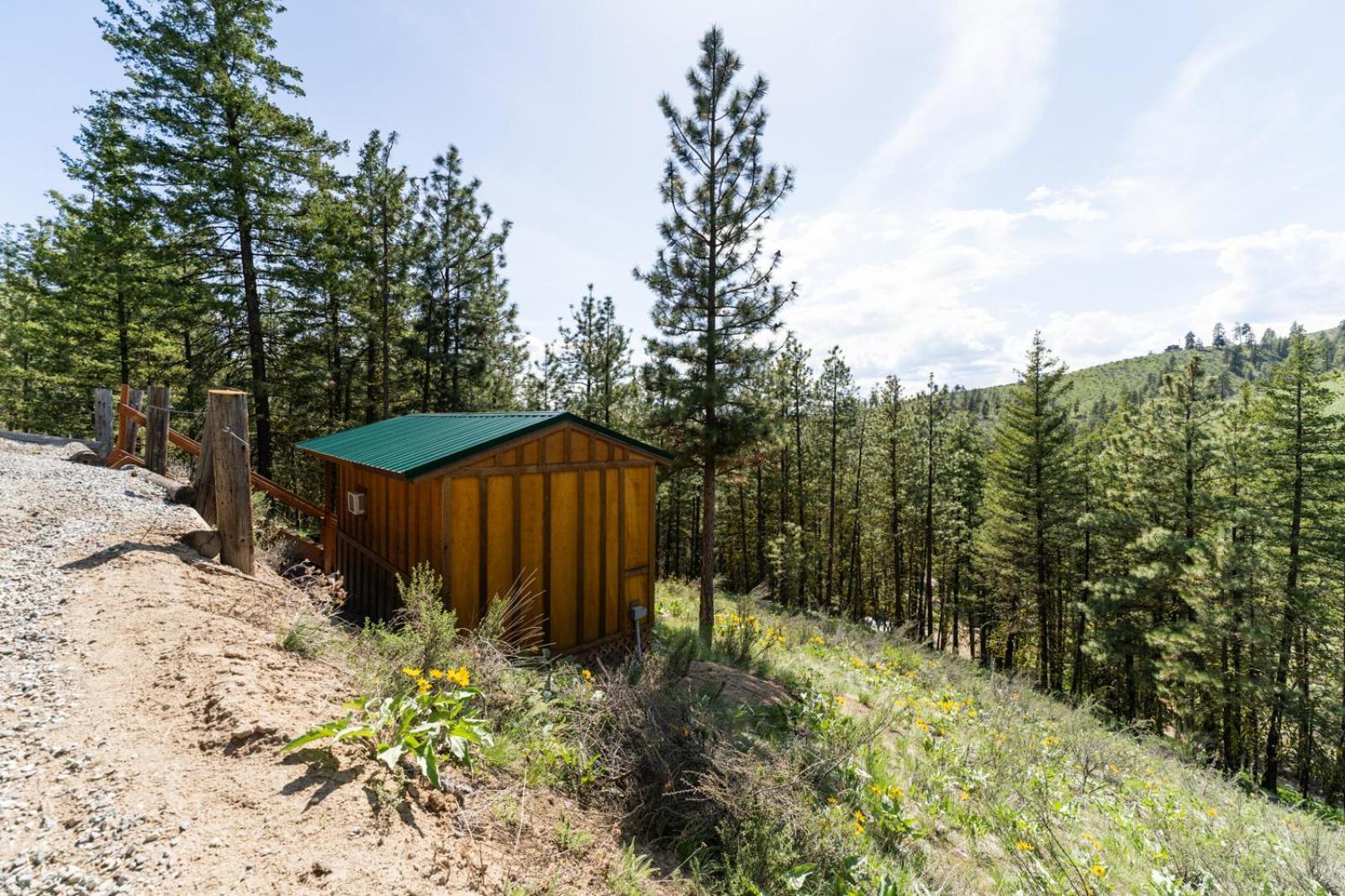 Echo Valley Resort + Cabins Manson Extérieur photo