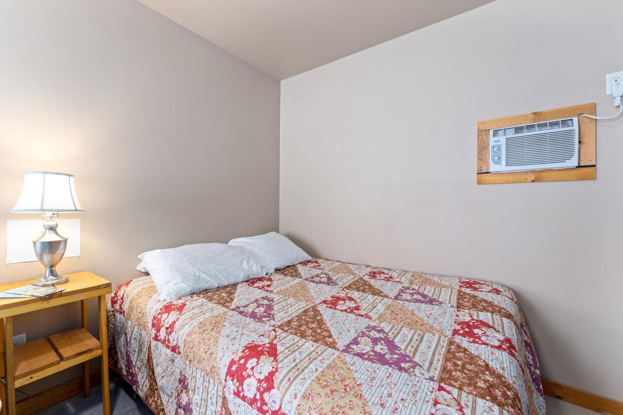 Echo Valley Resort + Cabins Manson Extérieur photo