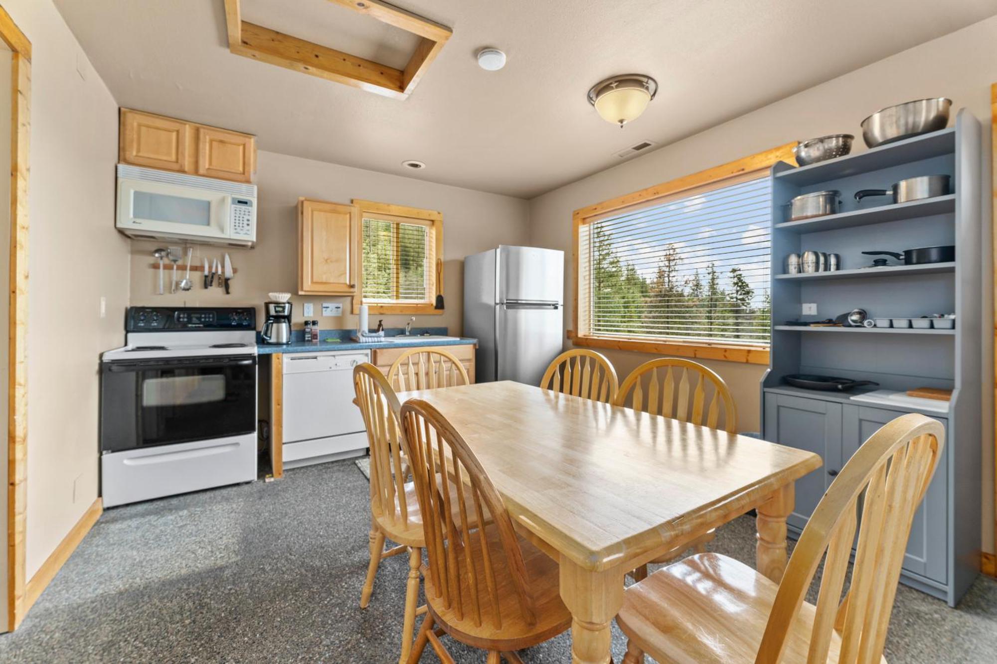 Echo Valley Resort + Cabins Manson Extérieur photo
